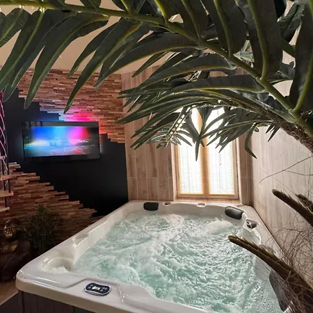 Safari Apartment